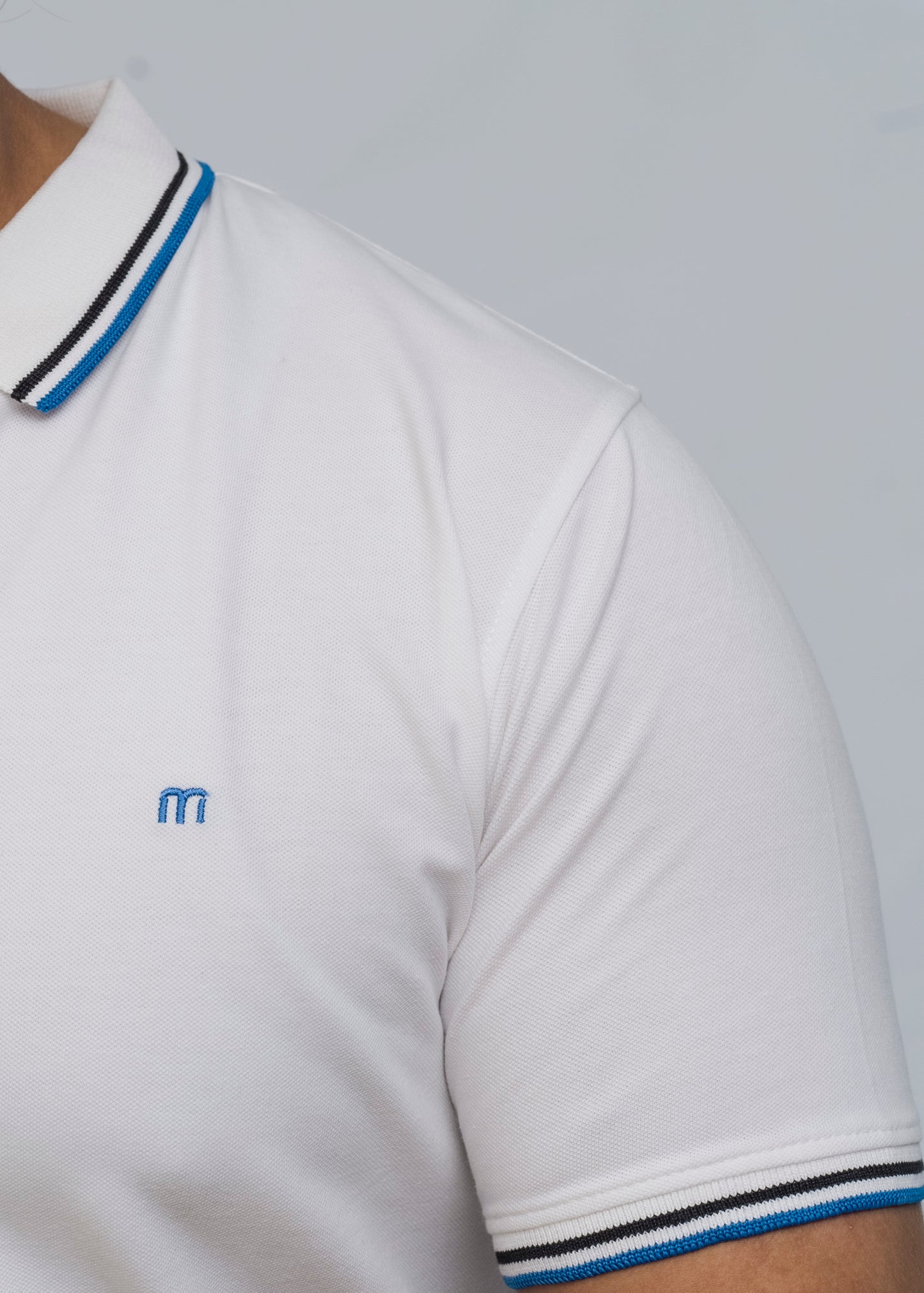 M Emblem Stretch Polo Tipping Collar (White)